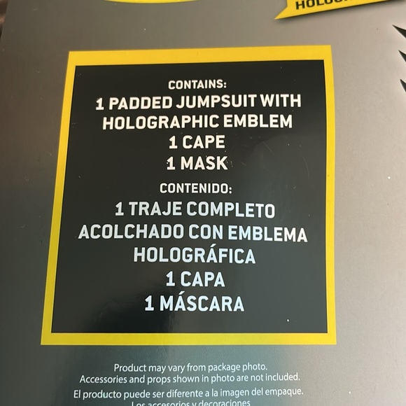 BATMAN COSTUME (small 4-6) - Picture 4 of 4